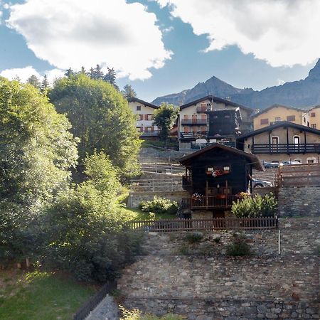Hellochalet - Maison Paquier - Family Ski Holiday In The Resort Center วัลตูร์นอนช์ ภายนอก รูปภาพ