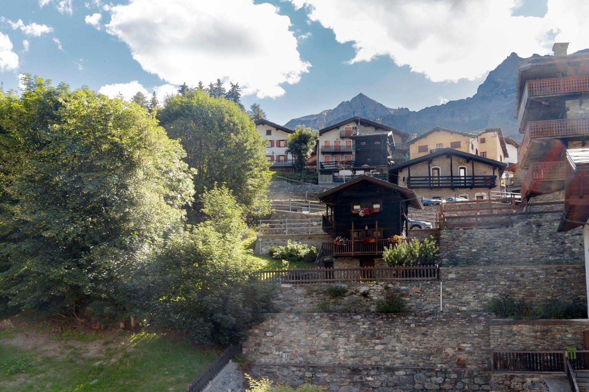 Hellochalet - Maison Paquier - Family Ski Holiday In The Resort Center วัลตูร์นอนช์ ภายนอก รูปภาพ
