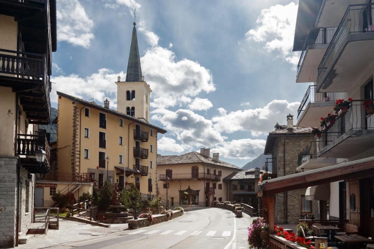 Hellochalet - Maison Paquier - Family Ski Holiday In The Resort Center วัลตูร์นอนช์ ภายนอก รูปภาพ